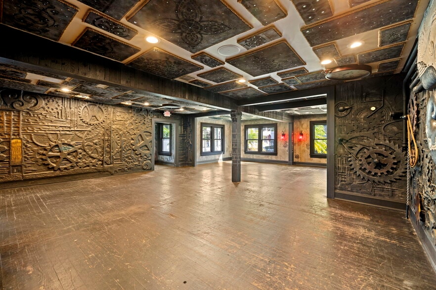 More Photos Of , Tampa General Retail For Sale