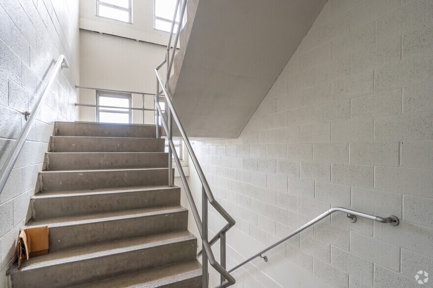 More Photos Of 101 Broad St, Ashland Hospital For Sale