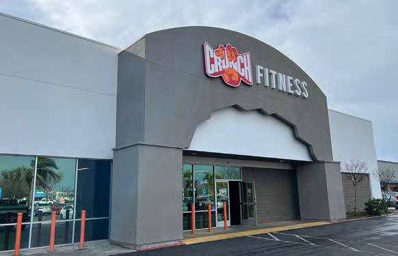 More Photos Of 284 W Shaw Ave, Clovis Freestanding For Sale