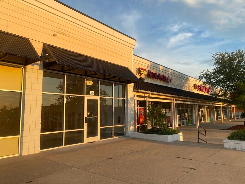 More Photos Of 110 River Oaks Dr, Tarboro Unknown For Lease