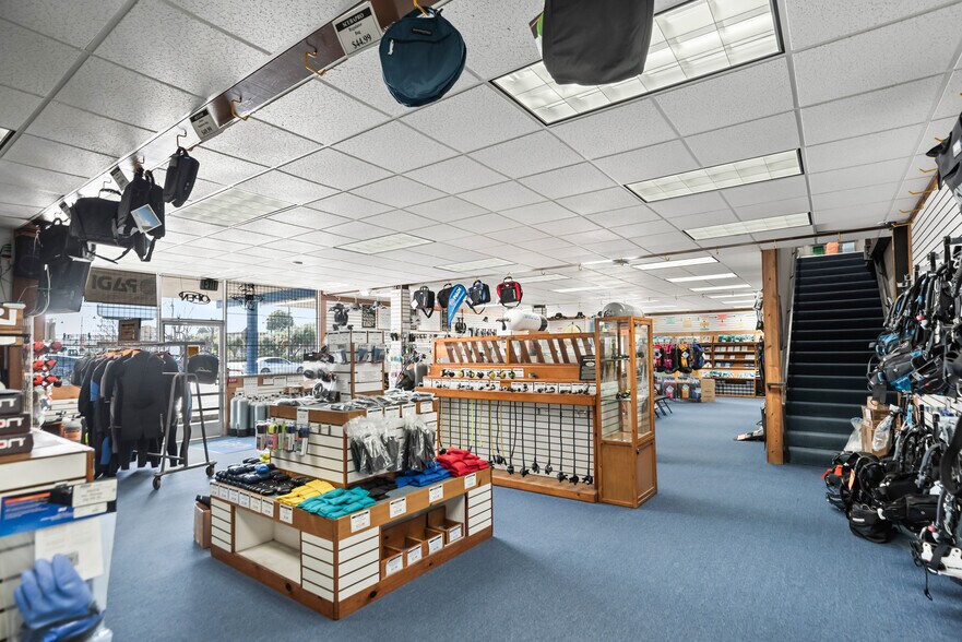 More Photos Of 2245 El Camino Real, Santa Clara Freestanding For Sale