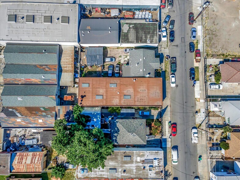 More Photos Of 954 86th Ave, Oakland Manufacturing For Sale