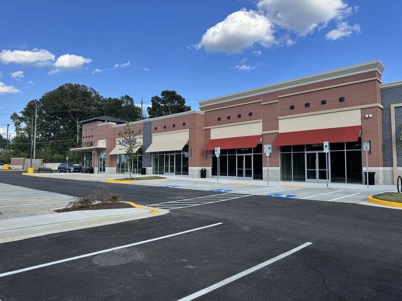 Primary Photo Of 18251 Flower Hill Way, Gaithersburg Restaurant For Lease