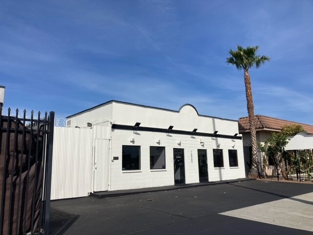 More Photos Of 16909-16911 S Broadway St, Carson Manufacturing For Sale