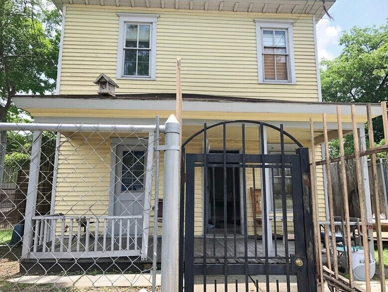 More Photos Of 4217 Washington Ave, Houston Land For Lease