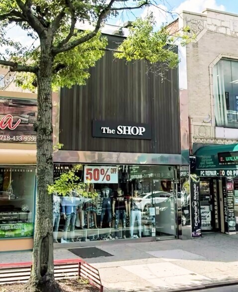 Primary Photo Of 30-64 Steinway St, Astoria Storefront For Lease
