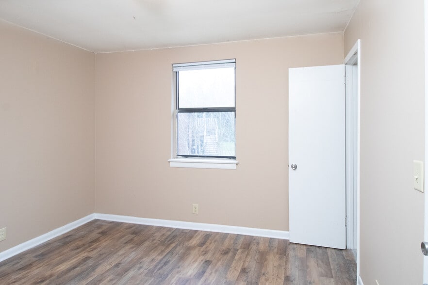 More Photos Of , Nashville Multifamily For Sale