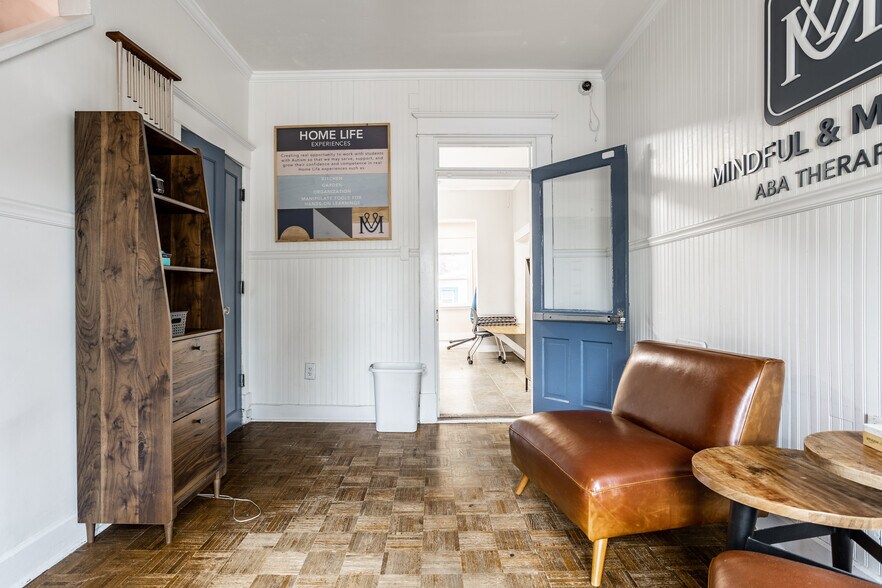 More Photos Of 7507 Michigan Rd, Indianapolis Daycare Center For Sale