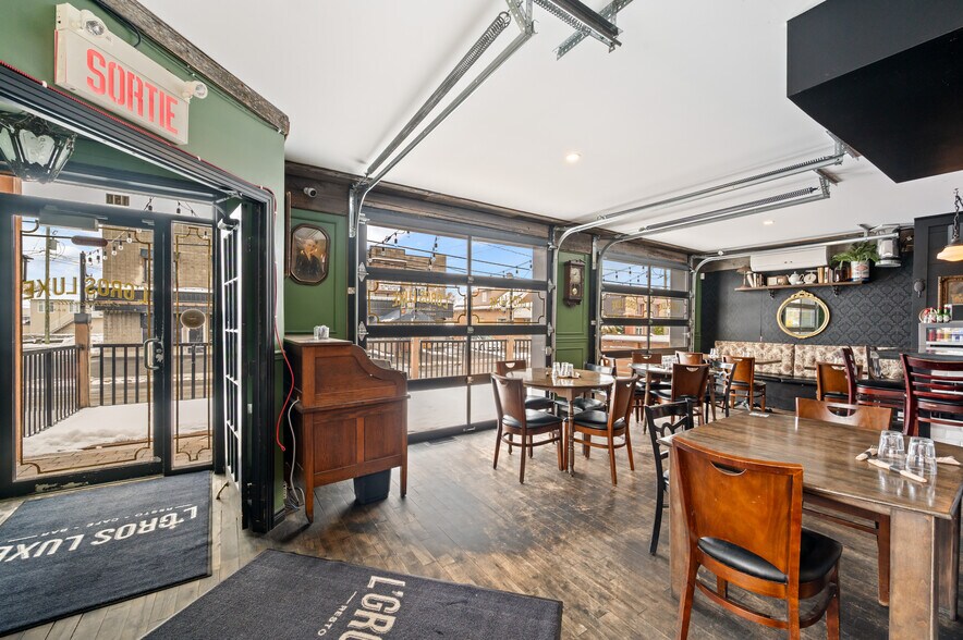 More Photos Of 150 Boul Des Bois-Francs S, Victoriaville Freestanding For Lease