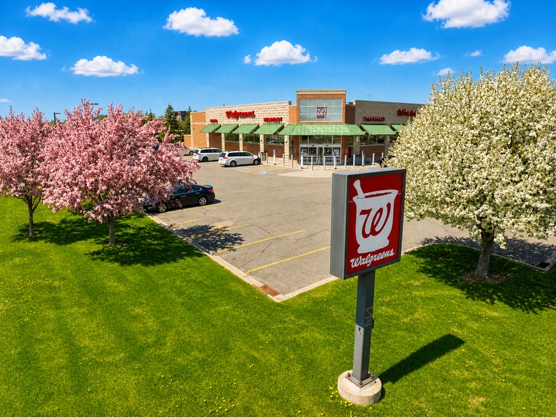Primary Photo Of 16750 95th Ave N, Osseo Drugstore For Sale