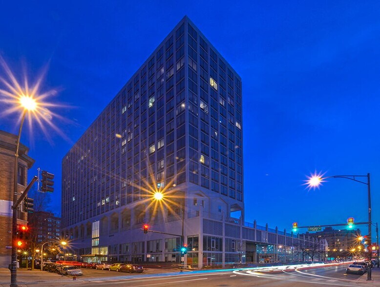 More Photos Of 4334 N Hazel St, Chicago Apartments For Lease