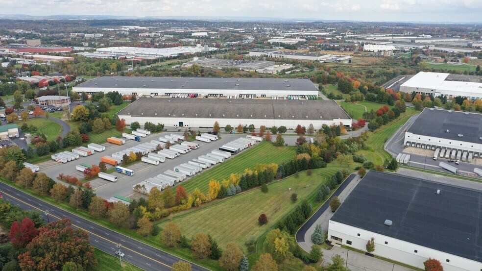 More Photos Of 250 Boulder Dr, Breinigsville Warehouse For Lease