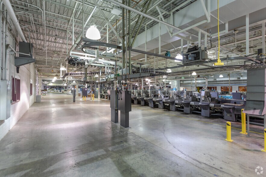 More Photos Of 458 Whitfield St, Fayetteville Manufacturing For Sale