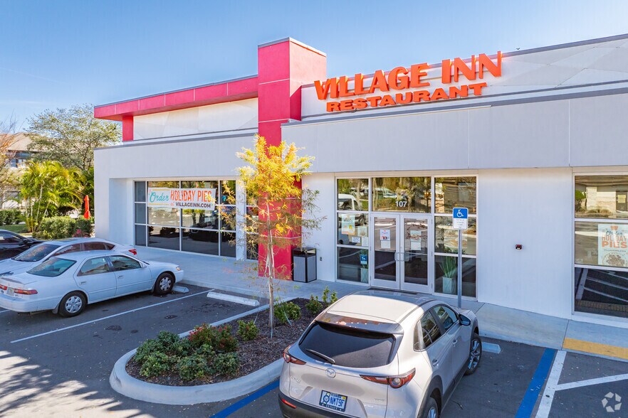 More Photos Of 2659 Roosevelt Blvd, Clearwater General Retail For Lease