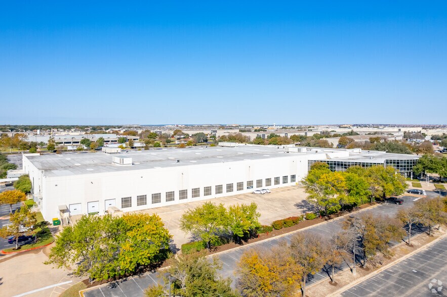 More Photos Of 15700 Long Vista Dr, Austin Unknown For Lease