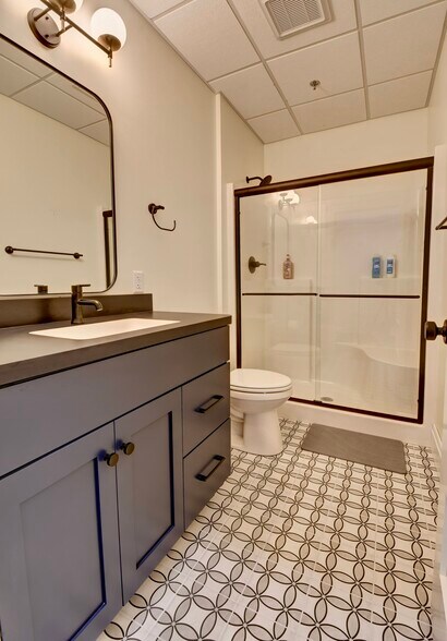 More Photos Of 20 E Jackson St, Millersburg Lodge Meeting Hall For Sale