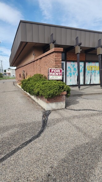More Photos Of 505-531 Lomax St, Idaho Falls General Retail For Lease