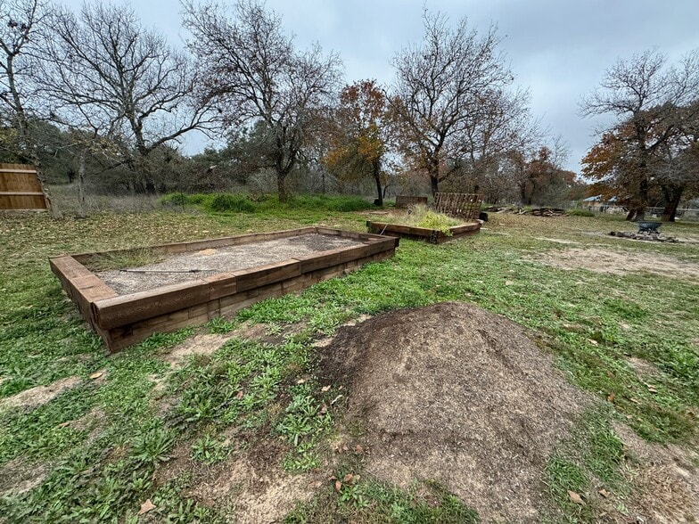 More Photos Of 2275 Old Pleasanton Rd, San Antonio General Retail For Sale