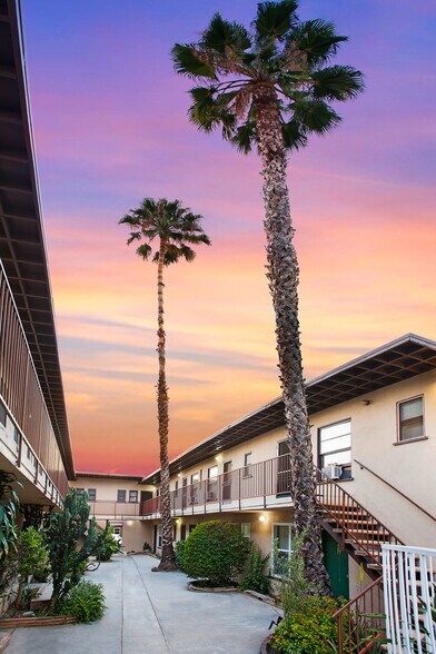 More Photos Of 308 Pasadena Ave, South Pasadena Apartments For Sale