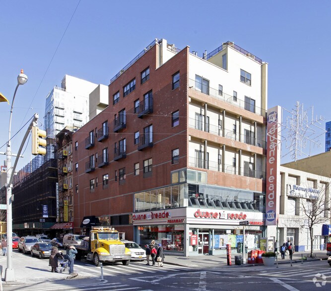 Primary Photo Of 100 Delancey St, New York Apartments For Lease