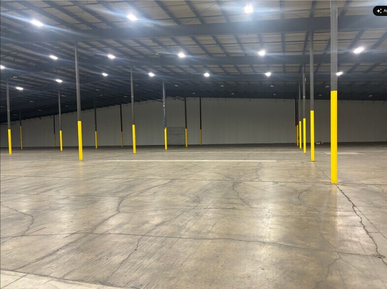 More Photos Of 20505 Sibley Rd, Brownstown Warehouse For Lease