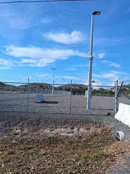 More Photos Of 23426 Janice Ave, Port Charlotte Land For Lease