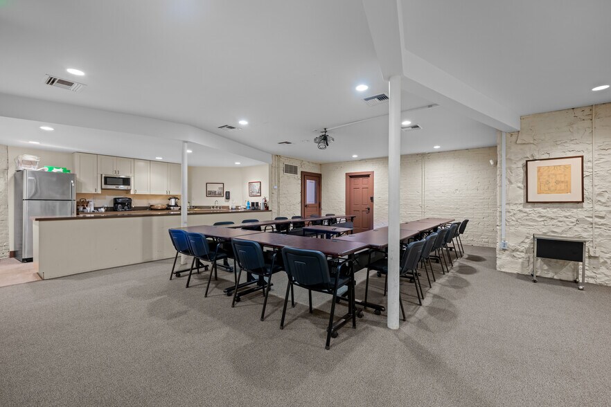More Photos Of 1420 Ogden St, Denver Office For Sale