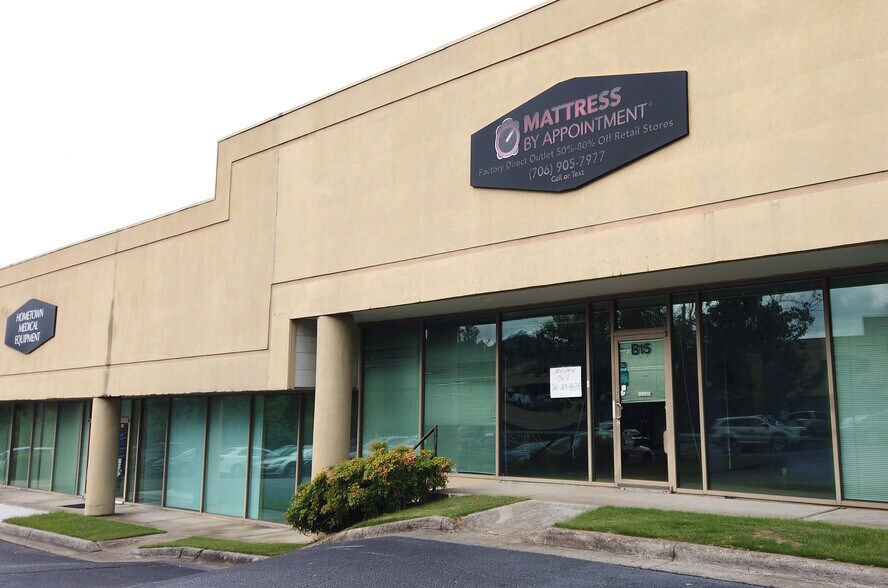 More Photos Of 506 Manchester Expy, Columbus Flex For Lease