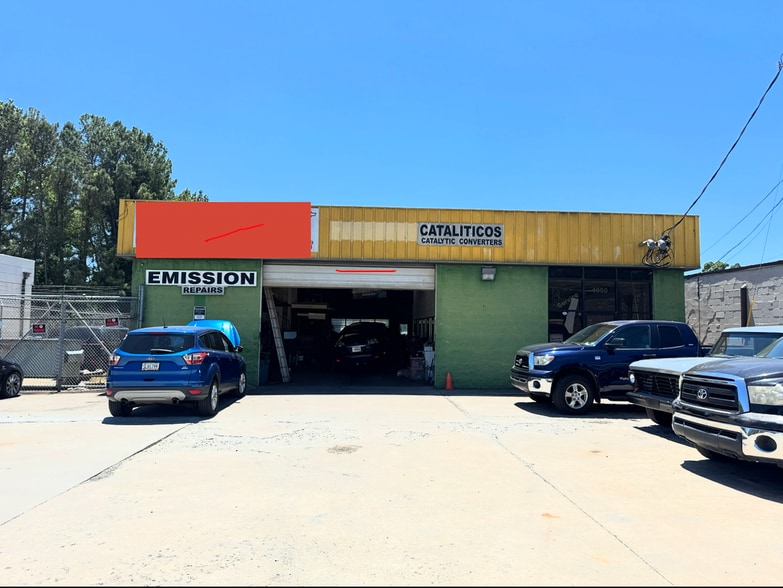 Primary Photo Of 4050 Lawrenceville Hwy NW, Lilburn Auto Repair For Sale
