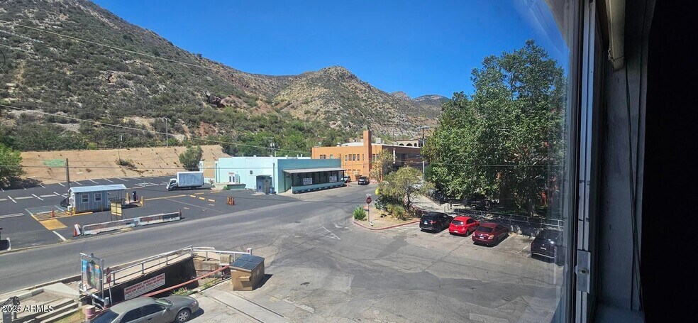 More Photos Of 2 Naco Rd, Bisbee Office For Sale
