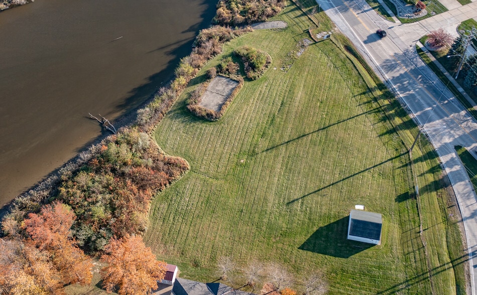 More Photos Of 1380 High St, Fairport Harbor Land For Sale