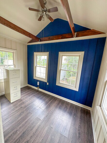 More Photos Of 4154 Clairmont Rd, Atlanta Office For Sale