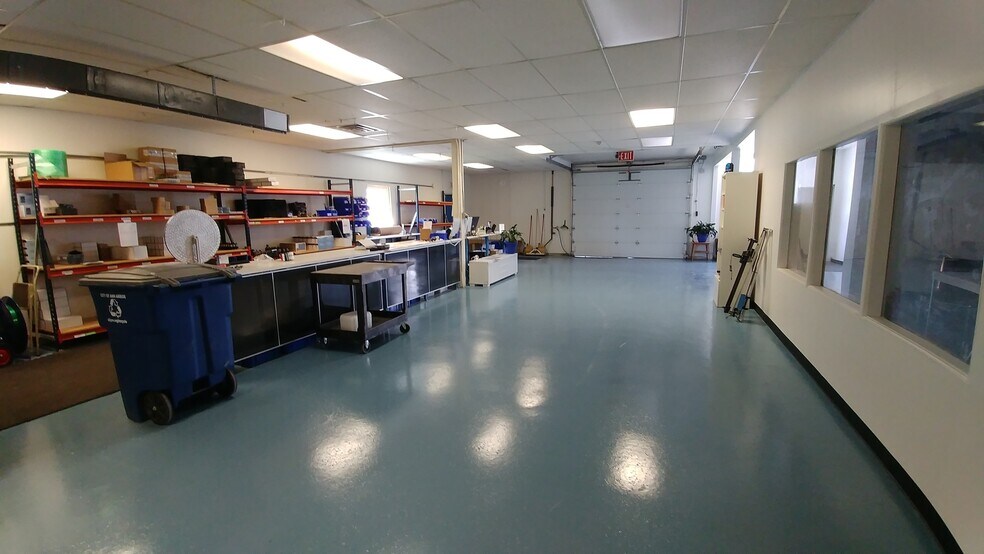 More Photos Of 4180 Gleaner Hall Rd, Ann Arbor Warehouse For Lease