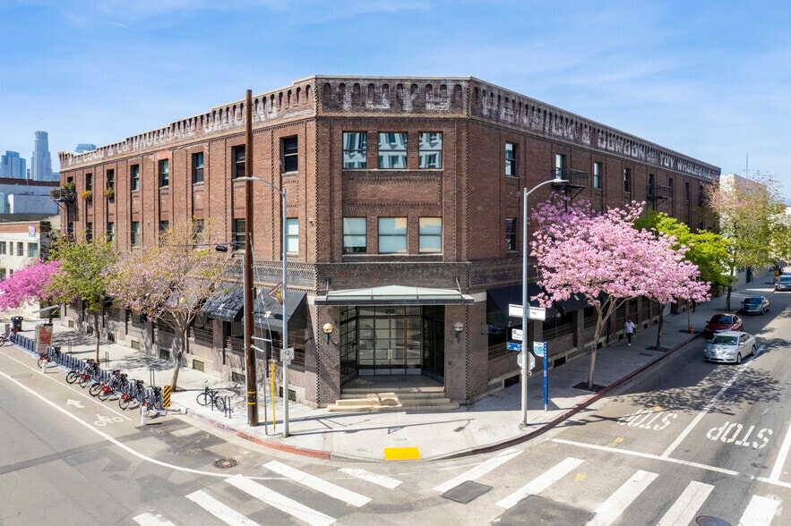 Primary Photo Of 255 S Santa Fe Ave, Los Angeles Apartments For Lease