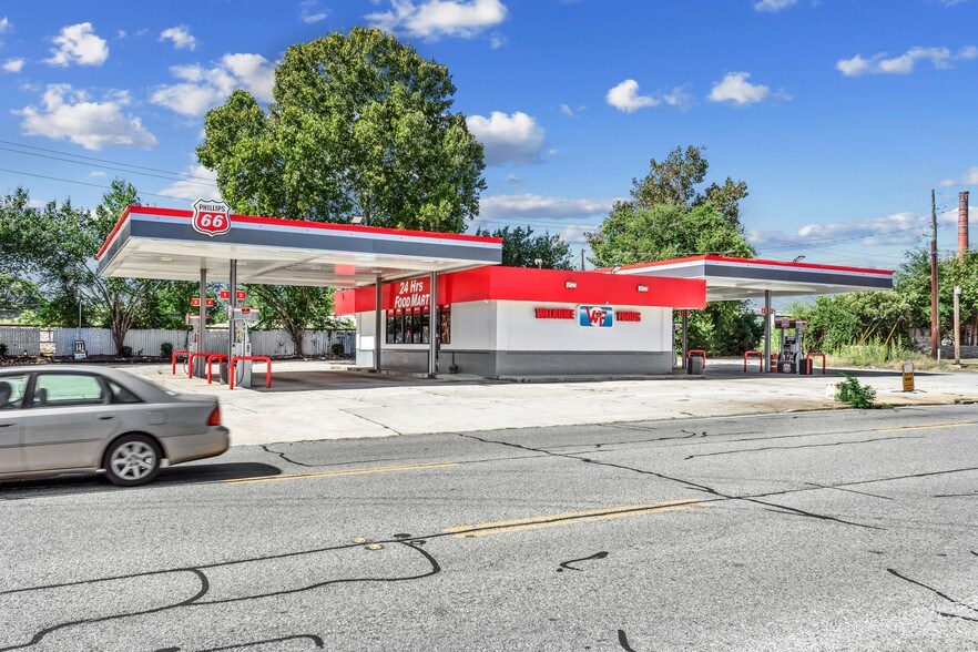 More Photos Of 3224 Vineville Ave, Macon Convenience Store For Sale