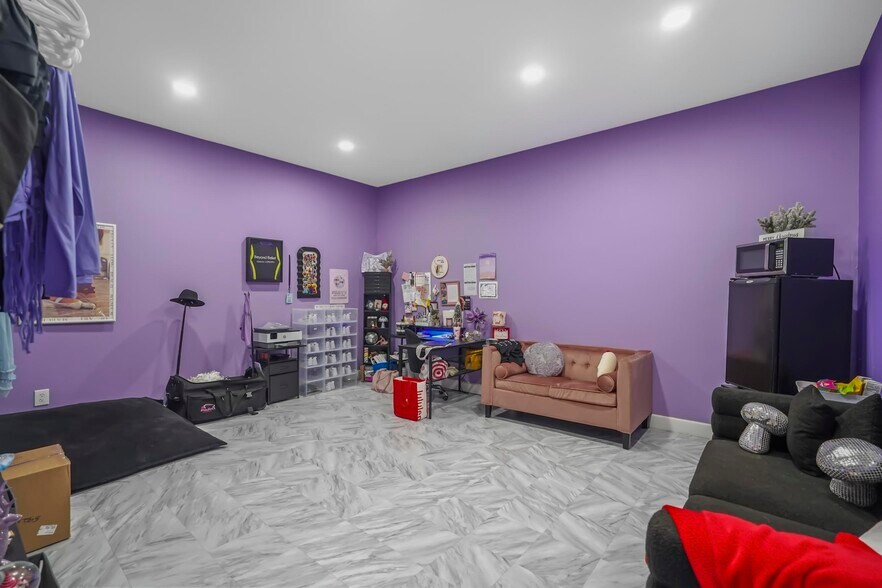 More Photos Of 12446 State Highway 205, Lavon Flex For Sale