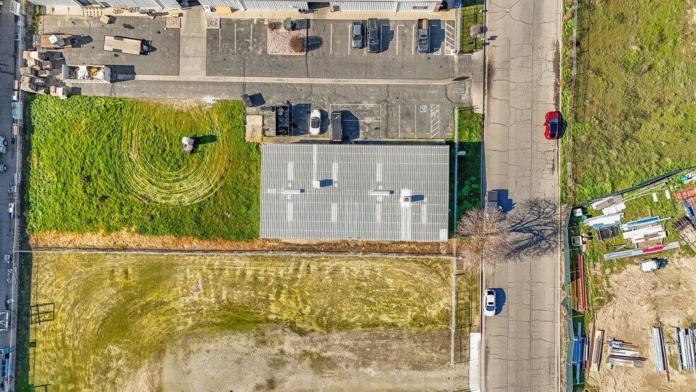 More Photos Of 460 Airpark Rd, Atwater Warehouse For Lease