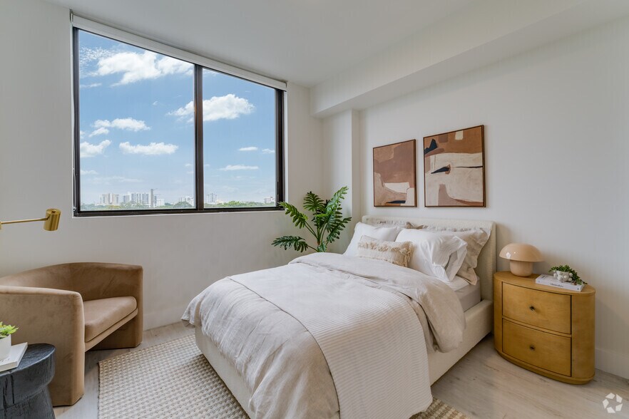 More Photos Of 1601 SW 32nd Ave, Miami Apartments For Lease