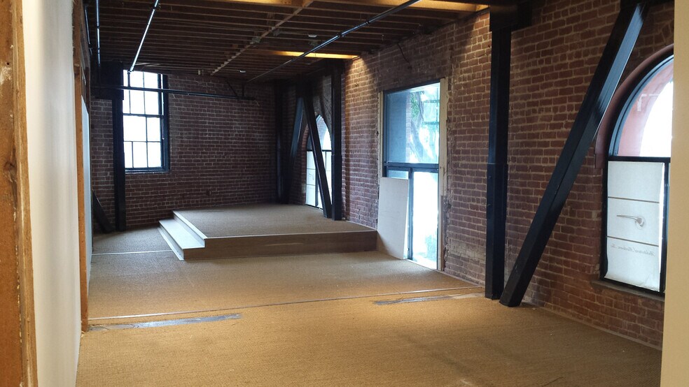 More Photos Of 245-299 Kansas St, San Francisco Office For Lease