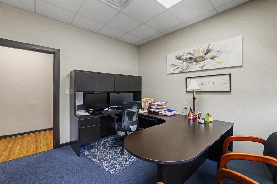 More Photos Of 3660 Hartsfield Rd, Tallahassee Office For Sale