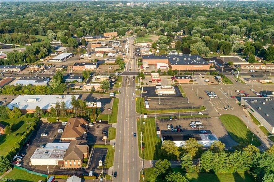 More Photos Of 4463 Hills and Dales Rd NW, Canton Medical For Sale
