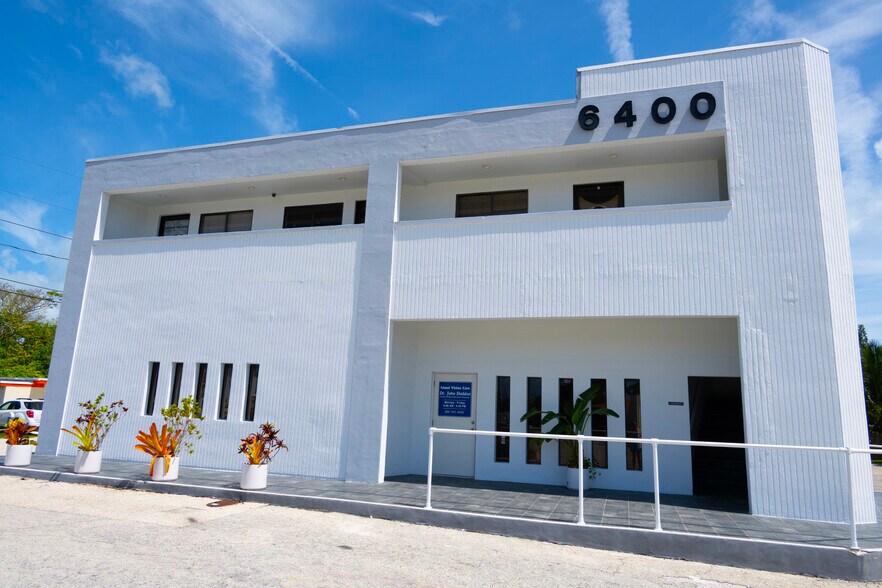 More Photos Of 6400 Overseas Hwy, Marathon Medical For Lease