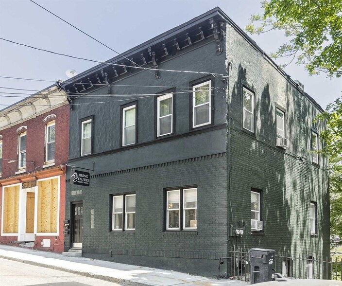 More Photos Of 2674 W Main St, Wappingers Falls Apartments For Lease