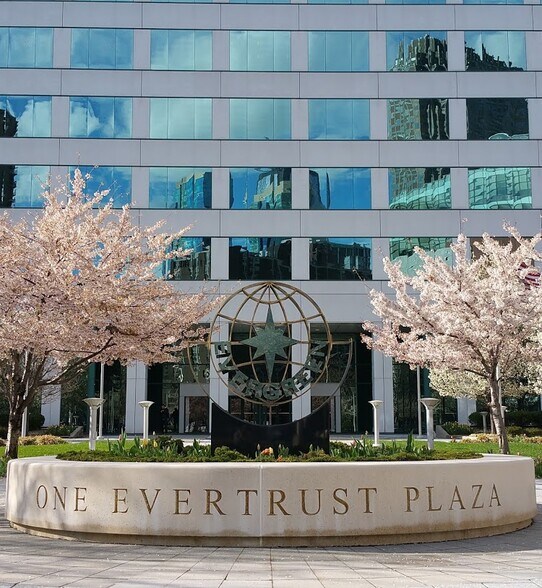 More Photos Of 1 Evertrust Plz, Jersey City Office For Lease