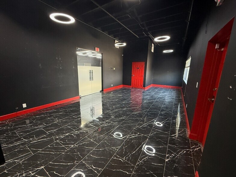 More Photos Of 816 NW 6th Ave, Fort Lauderdale Warehouse For Lease