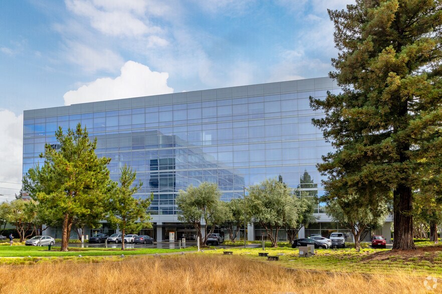 More Photos Of 2445 Augustine Dr, Santa Clara Office For Lease