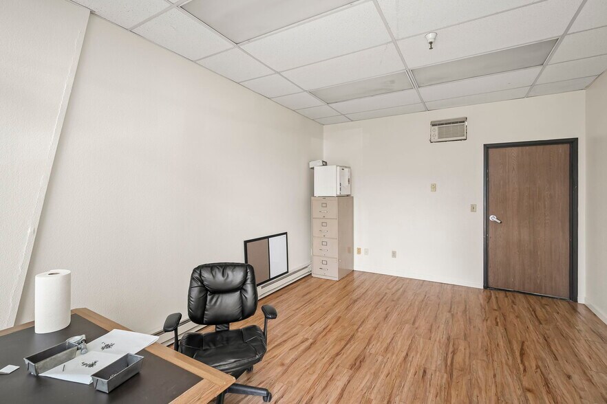 More Photos Of 1176 Angela Ct, Minden Manufacturing For Lease