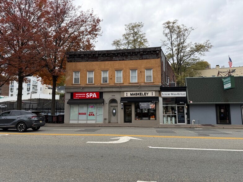 Primary Photo Of 934 River Rd, Edgewater Storefront For Sale