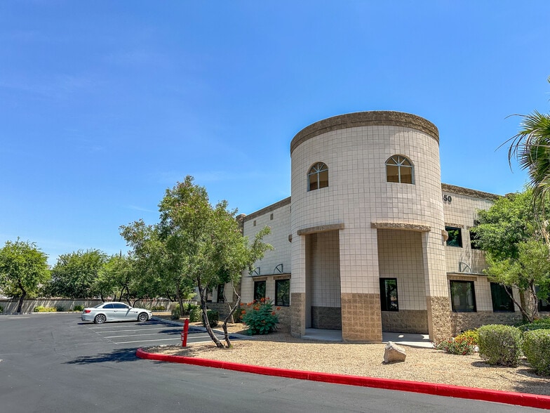 More Photos Of 450 E Warner Rd, Chandler Service For Lease