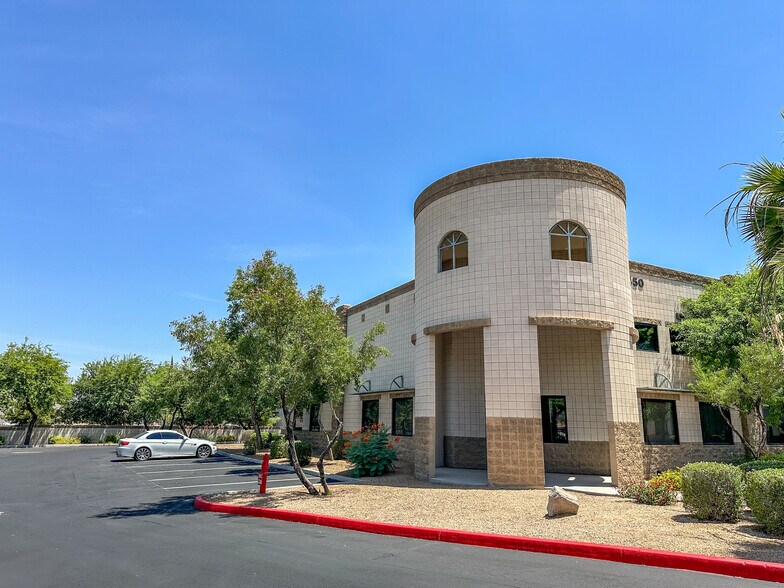 More Photos Of 450 E Warner Rd, Chandler Service For Lease
